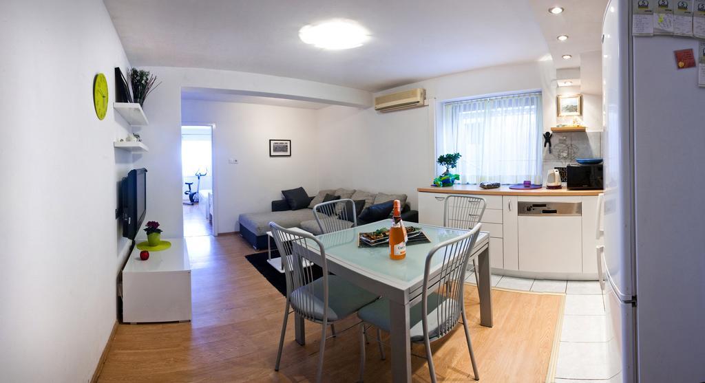 Apartment Banjo Polo Split Exteriör bild